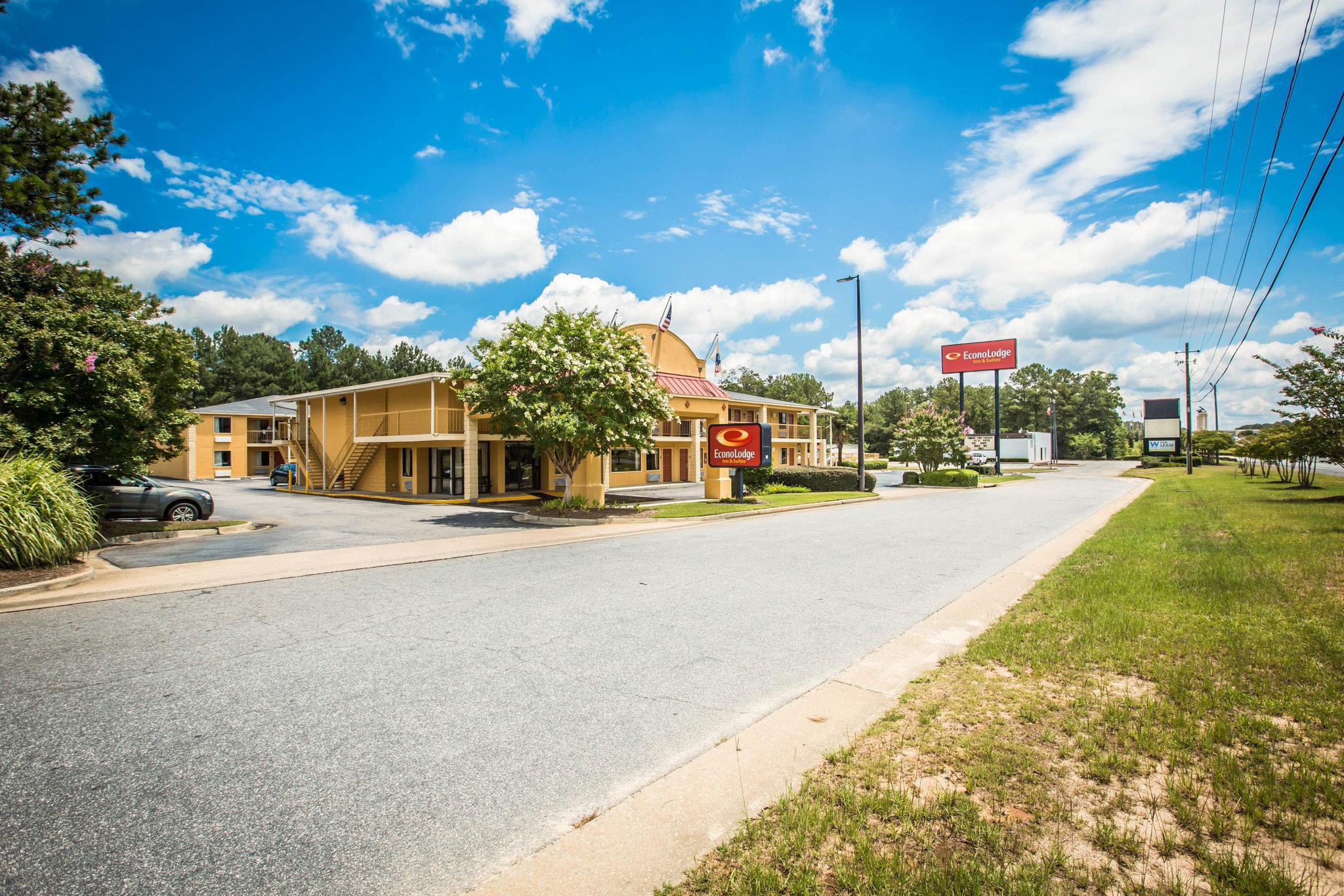 Econo Lodge Inn & Suites At Fort Moore Columbus Exterior foto